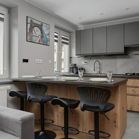 Apartament Modern Kotsisa With Balcony By Renters Wrocław